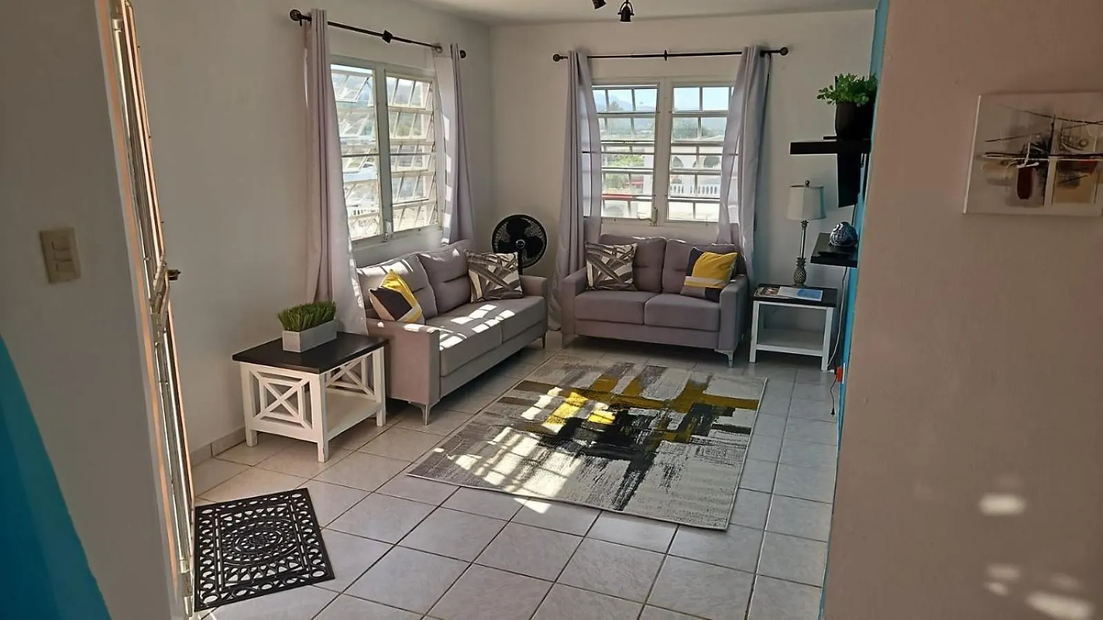 Cozy Cute Home 2Nd Floor Pay At The Property And We Have Many Method Of Payments Just Ask Us Fajardo